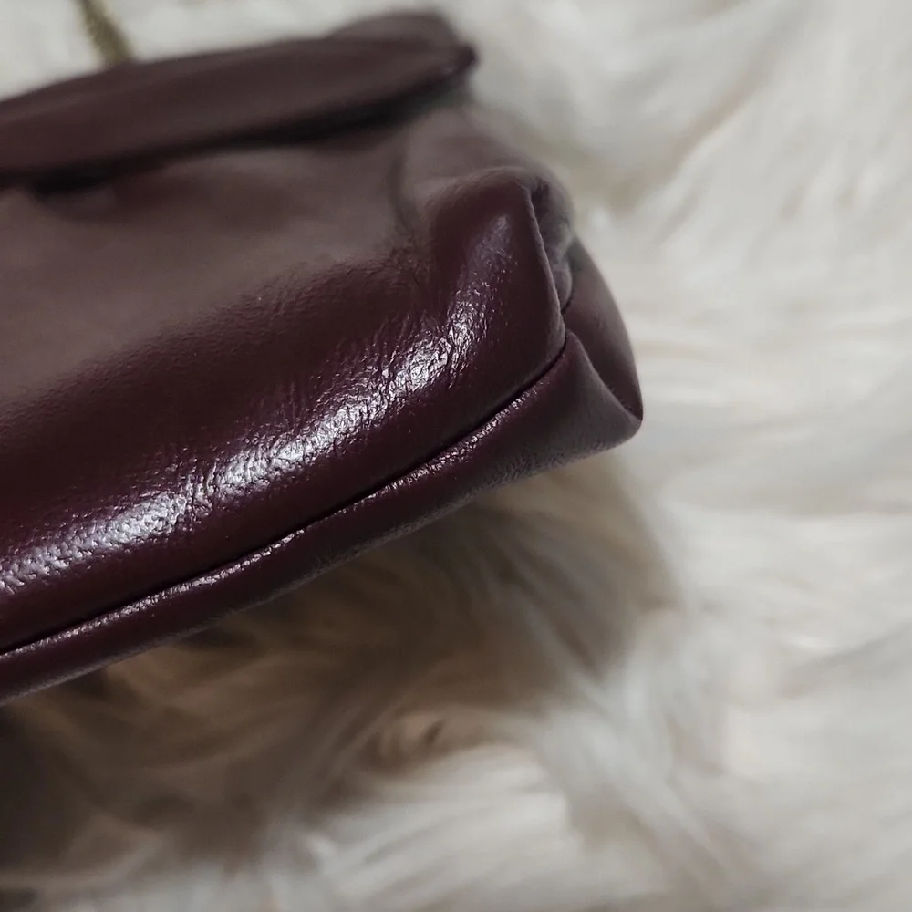 Vintage Ande Purse w/ Gold Chain